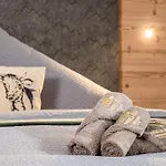Beim Lois - Isskogelblick With Sauna Access & Mountain View By Alpenluxus Collection * Gerlos
