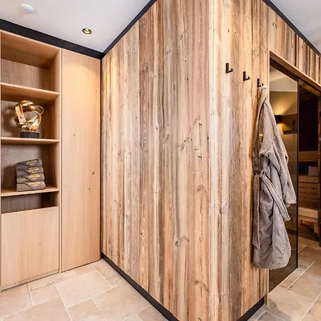 Dom wakacyjny Beim Lois Isskogelblick - 2 Floors & Sauna Access