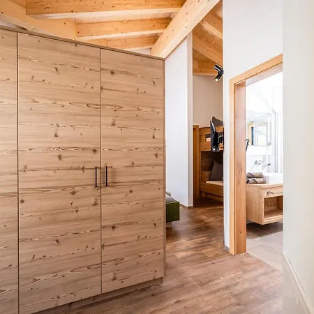 Beim Lois Isskogelblick - Alpenluxus Collection جيرلوس